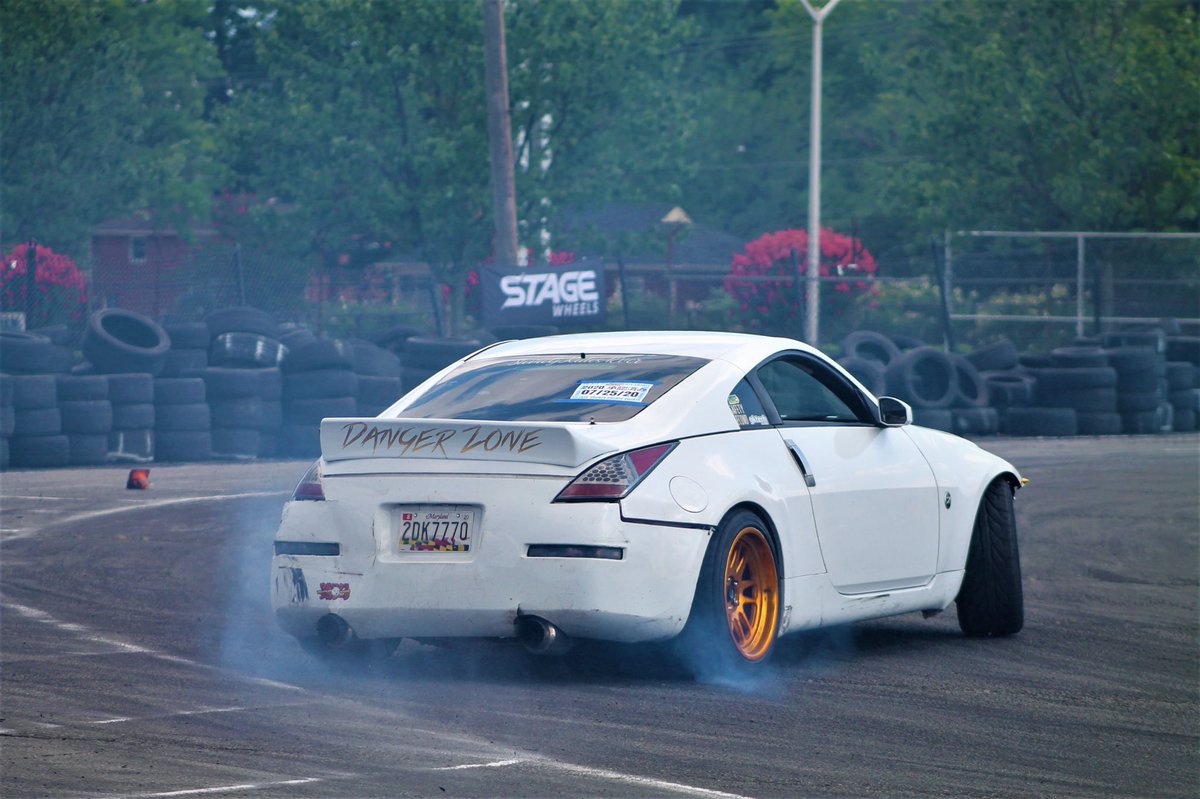 usdrift's tweet photo. @hotboishawn_dangerzone is another driver attending from MD in this clean 2003 @nissan 350Z on @fortuneautousa coilovers and running @kendatire / #usdrift #streetlegal #lookoutdrift #nissan #350z #fortuneauto #kendatires https://t.co/j7F4yJIHHS