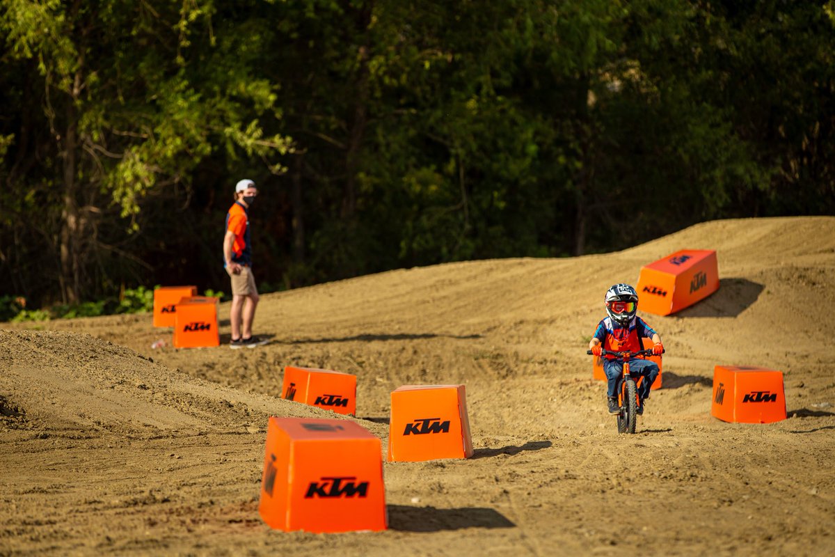 The KTM FACTORY REPLICA STACYC is here to grow the future stars of tomorrow! Today was a memorable highlight for many young riders who were ready to feel what it’s like to be #READYTORACE and ready to learn how to @ridestacyc. #KTMSTACYC #RIDESTACYC #16eDRIVE #12eDRIVE