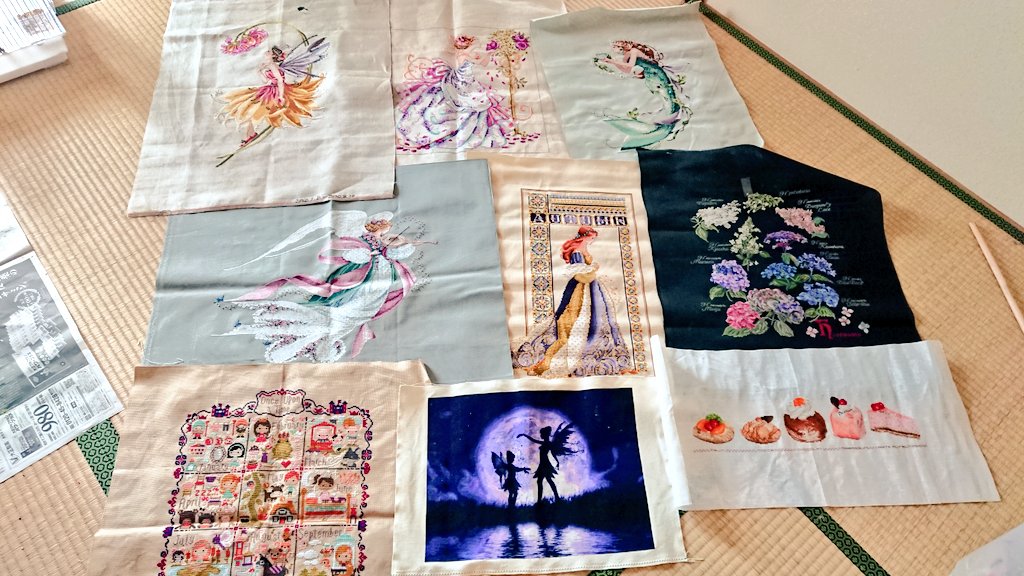 yukin_stitch's tweet photo. 過去作品
L&L,Milabilia,Tea,HAED
あとHAEDで3作品完成して一つはプレゼントして2つは飾ってます。
この中から一つ額装してきたいと思います。
persephoneちゃんは洗濯に失敗😵💧して額装できず😣⤵️⤵️
#クロスステッチ完成品
#Milabilia
#HAED #L&L https://t.co/BlDWejScvK