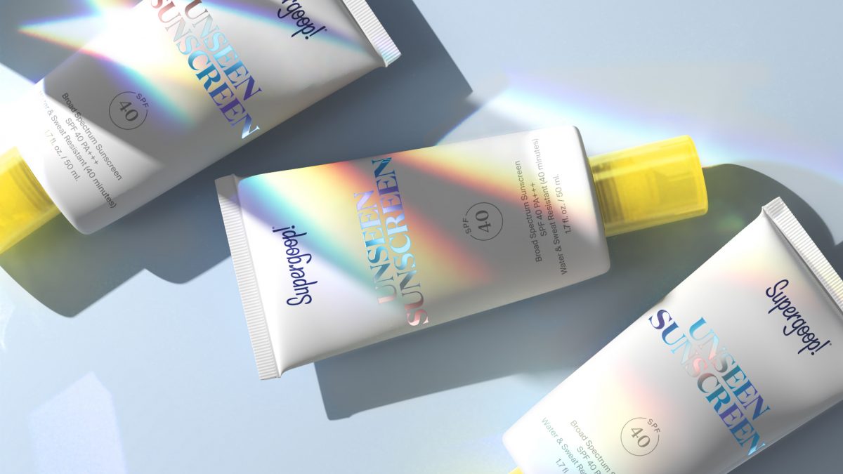 Despite the unfavourable Covid-19 environment, US sunscreen brand Supergoop has seen rapid growth in its China sales since opening up its own cross-border e-commerce flagship store on Tmall Global.

Read more at: lnkd.in/gUwunc7

#chinamarket #alibaba #ecommerce #tmall