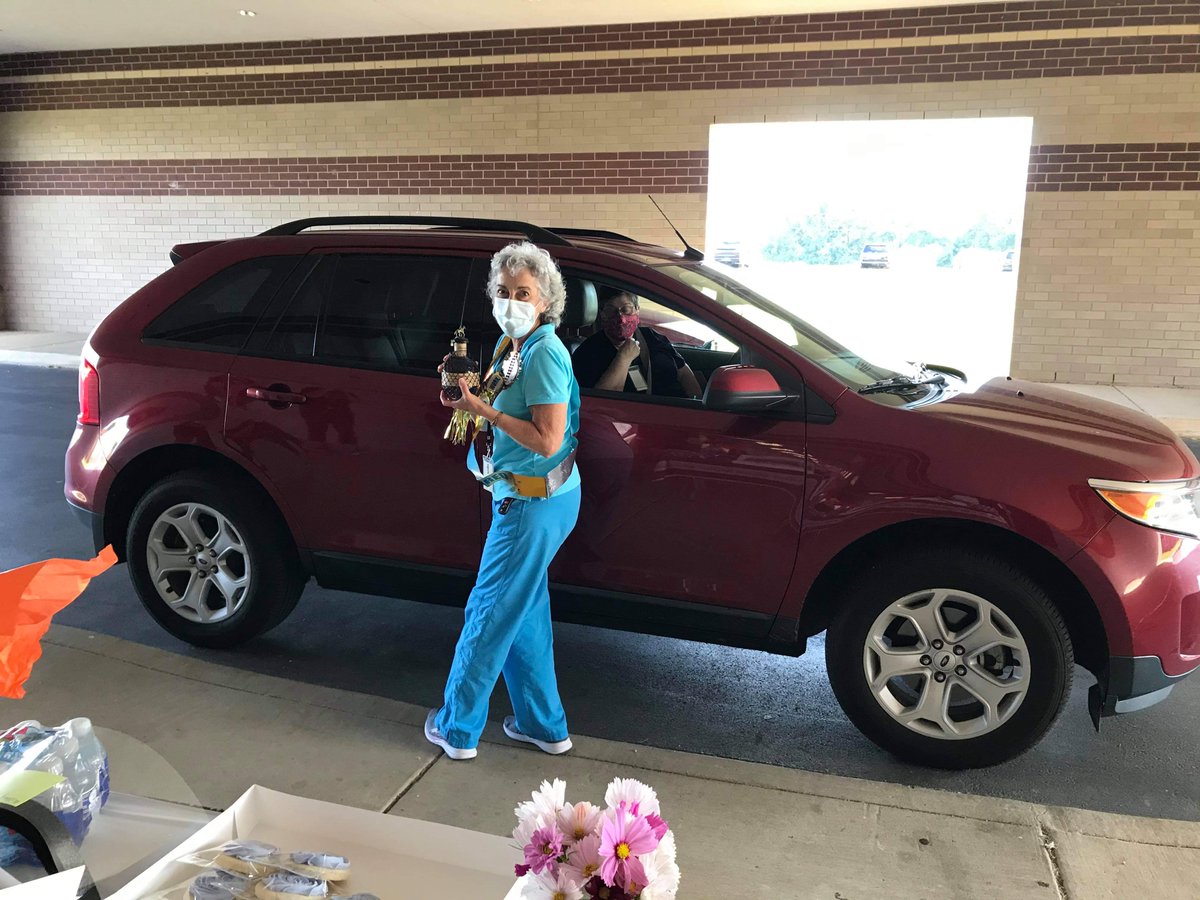health_rcs's tweet photo. This afternoon we celebrated the retirement of one of our Charge Nurses, Connie Walker with a Drive-by Goodbye. She has touched and saved countless lives in her 44 years as a nurse. Tomorrow will be her last day with RCS. She will be missed so very very much! https://t.co/V5J2Vvj8A5