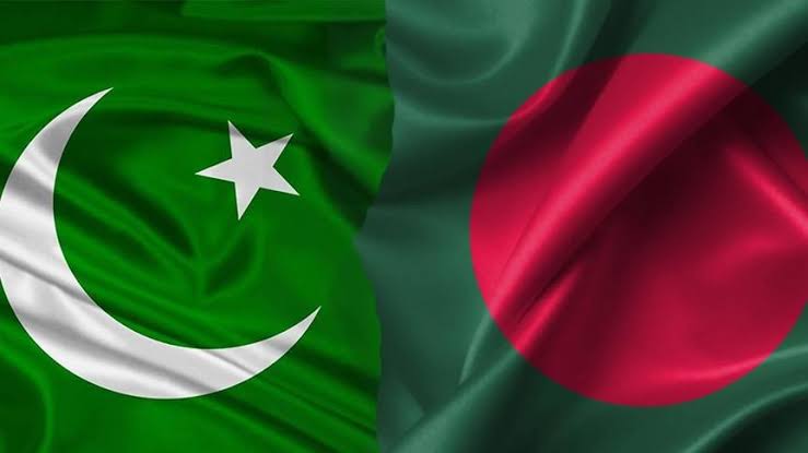 May Allah Forever Protect My Pakistani Brothers . In Sha Allah One Day Pakistan Will Lead The Muslim Ummah 🇧🇩❤🇵🇰 #happyindependencedaypakistan #HappyBirthdayDearPakistan #IndependenceDay #LongLivePakistan #Muslims_are_one #MuslimBrotherhood #MuslimUmmah