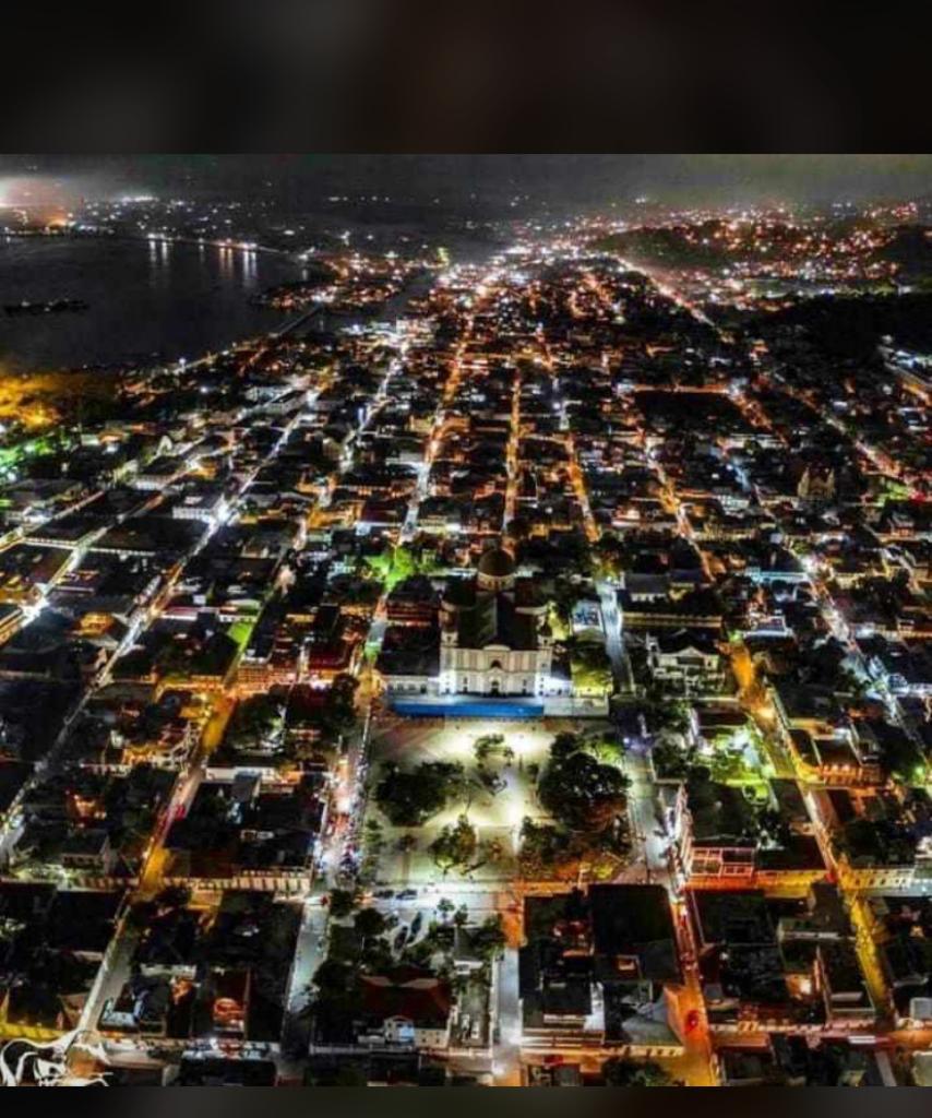 EDH_Officiel's tweet photo. MESAJ POU POPILASYON OKAP LA : Jan nou te anonsel, nou fè tout sa ki posib pou nou rive relimen vil Okap jodi 13 dawout la.
Pwomès se dèt !
#OperasyonRELIMEN #EDH #Haiti https://t.co/hmiW9cHZYJ