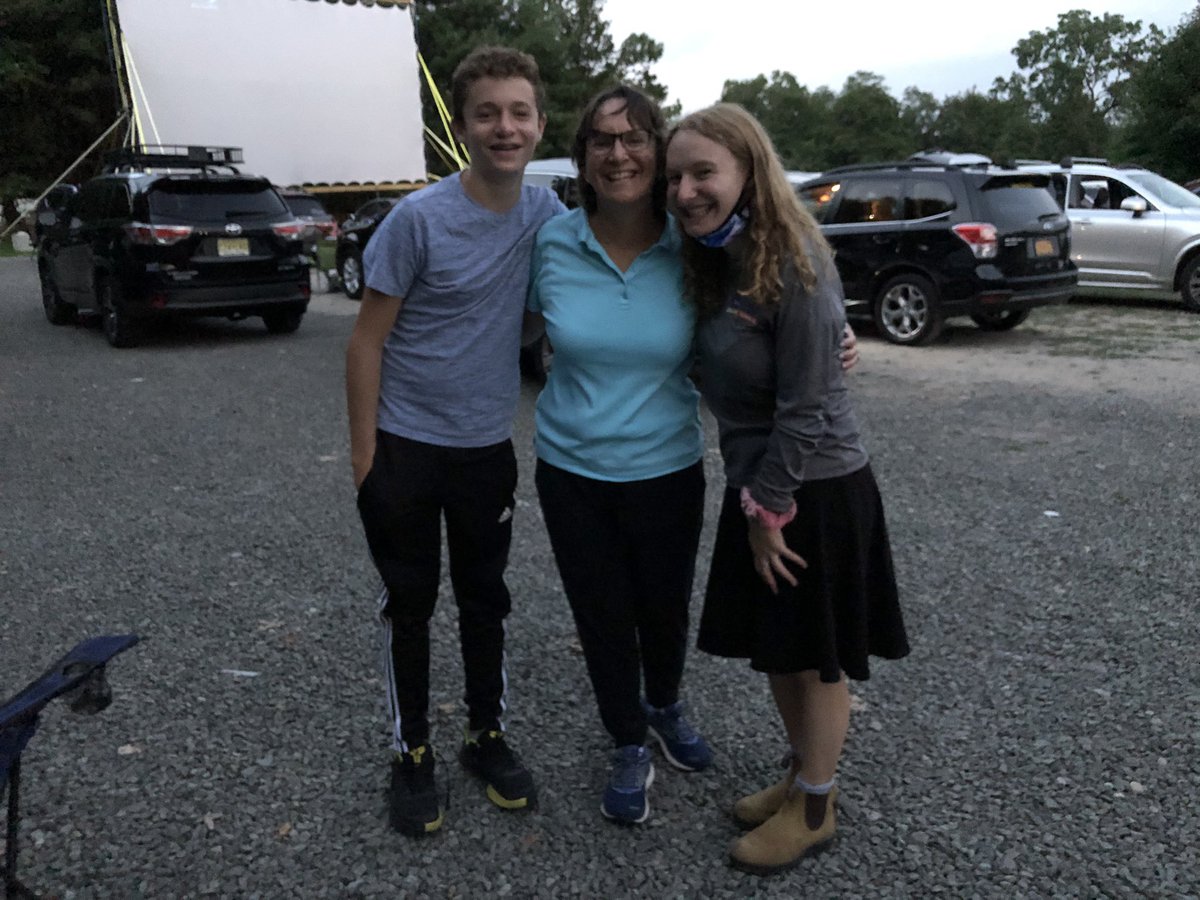 chanastiefel's tweet photo. Finally made it to the movies this summer! #drivein #princessbride #demarestfarms https://t.co/ir2D18Z35h