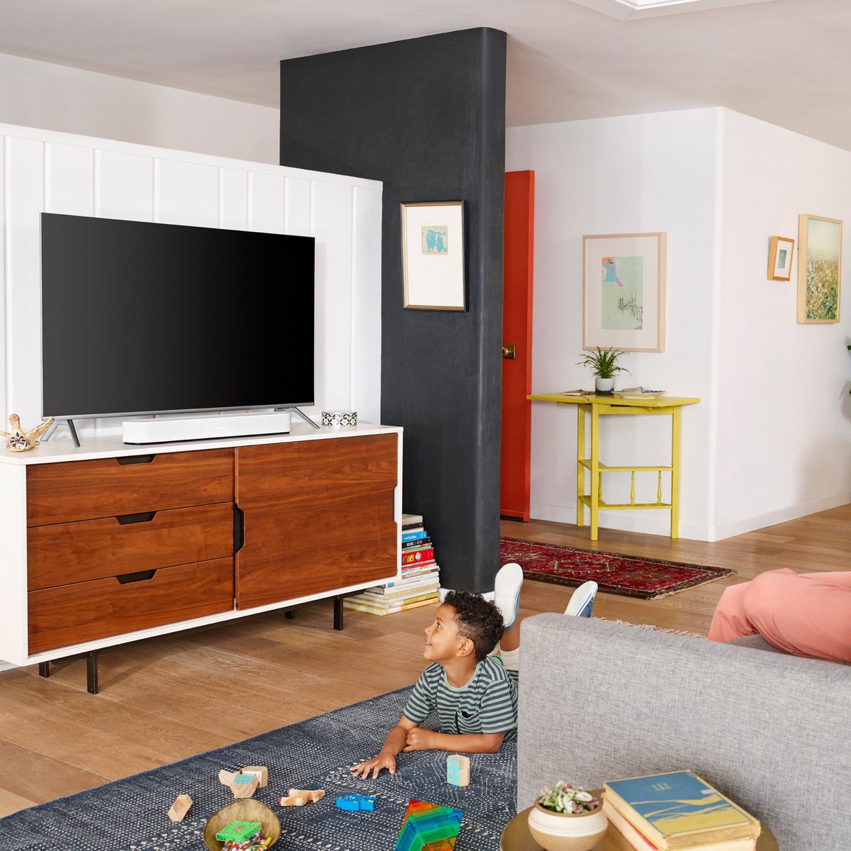 MelbourneHiFi's tweet photo. Listen your way with Sonos Beam Smart Wireless Sound Bar. The smart, compact soundbar for your TV. Plays music, TV, movies, and more. $545 in stock now with Australia-wide delivery + click &amp; collect!

https://t.co/AznASdDtwW https://t.co/I0F39V4Xl8