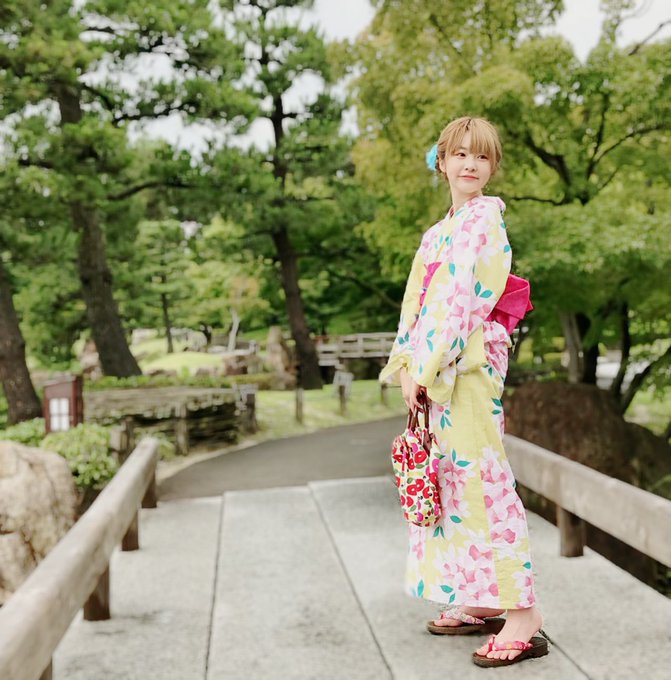 Twitterのコスプレ画像3