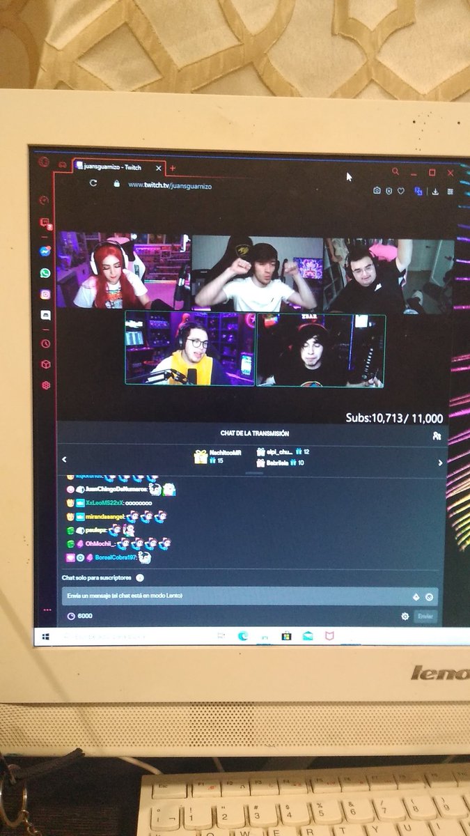 SponyGmone5's tweet photo. #PAM viendo a esos 5 https://t.co/m7b0CF4SDv