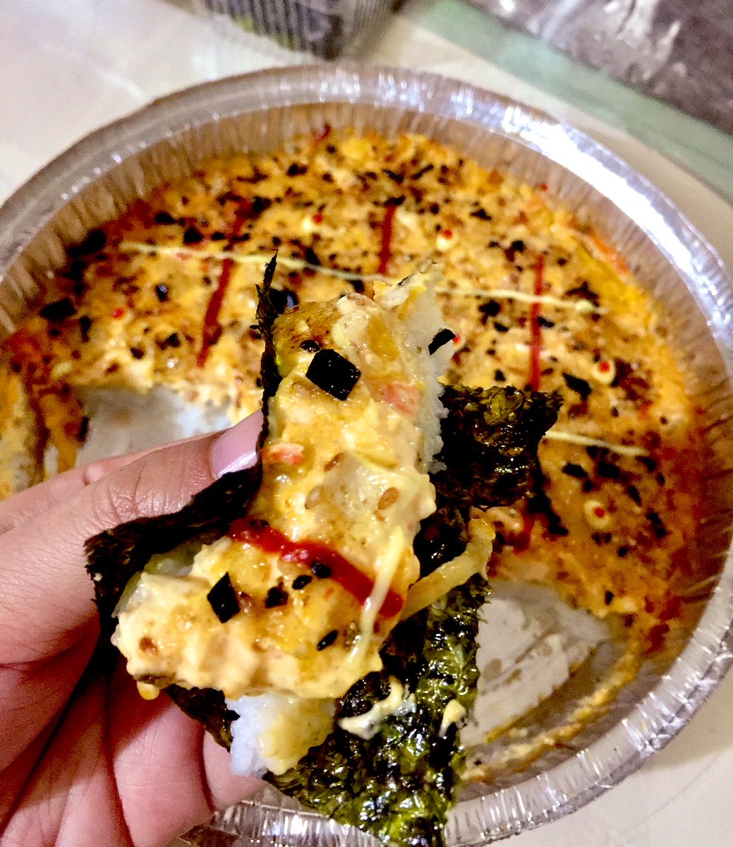 Baby_Rose07's tweet image. You came at the right time 😊😁 #poststudy #cravingsatisfied #bakesushi #californiasushi  👌🏻😋