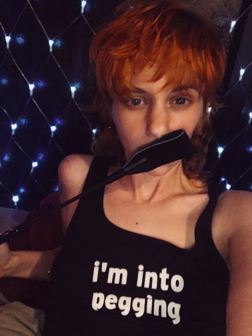 Kinky &amp; Sleepy. https://t.co/SgfroIquTe