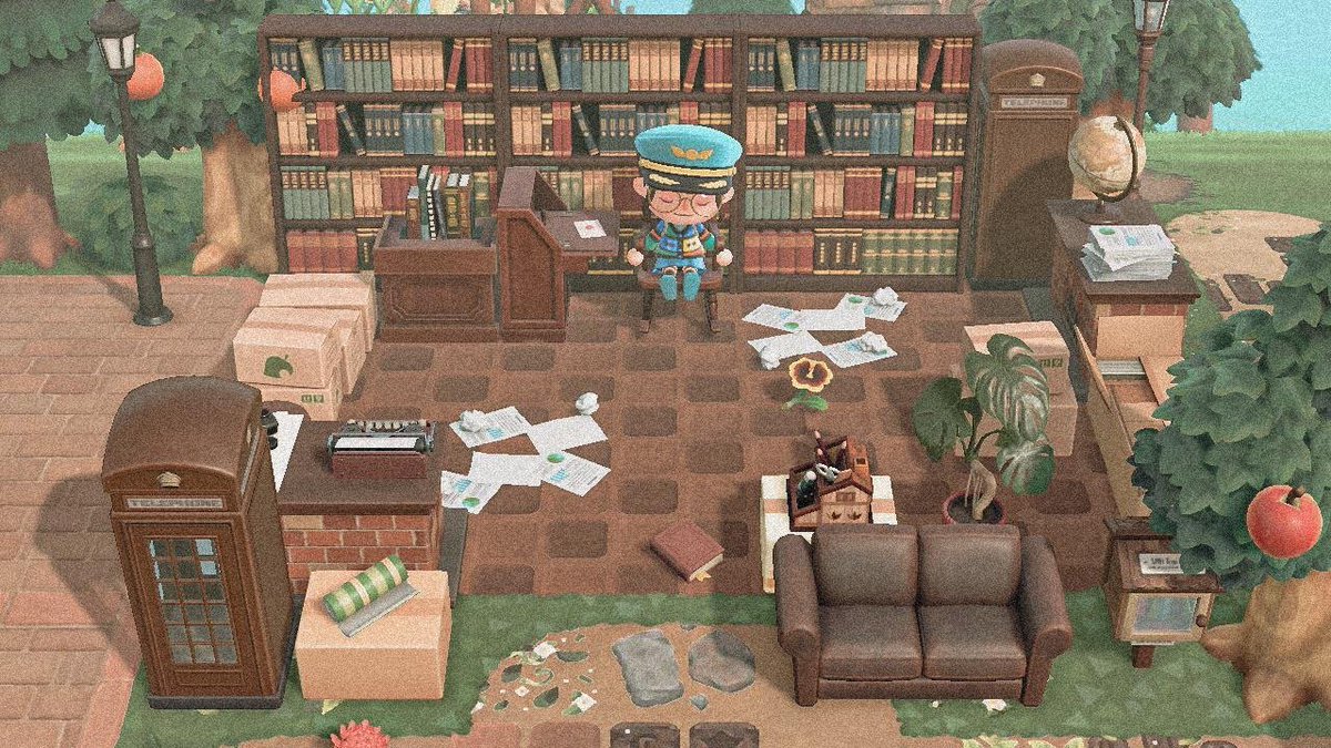 242. Un bureau de poste ! (Source :  https://www.reddit.com/r/AnimalCrossing/comments/i8wzrq/made_a_mini_post_office_next_to_my_resident/)