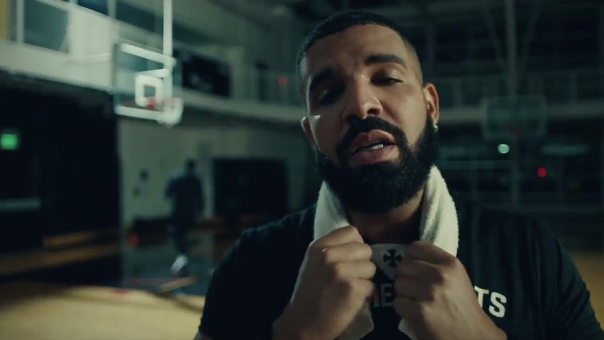 ComplexMusic's tweet photo. TELL YOUR FRIENDS. @Drake x @lildurk just dropped 🔥🔥🔥

#LaughNowCryLater https://t.co/1odnheVs86