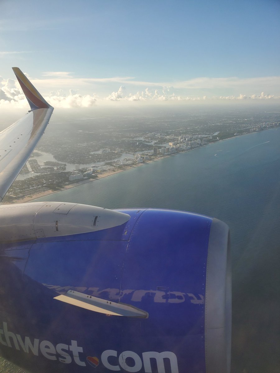 RustyT67's tweet image. Beautiful take off from Ft. Lauderdale this evening.  Thanks @SouthwestAir