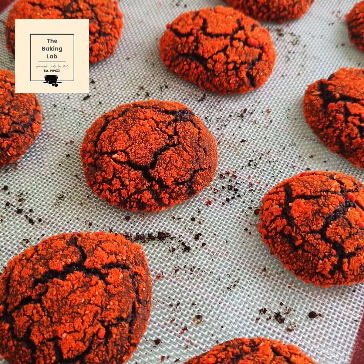 ellimacralip's tweet photo. Choco Butternut Crinkles 🧡🤎 https://t.co/o4ptFLsSEk
