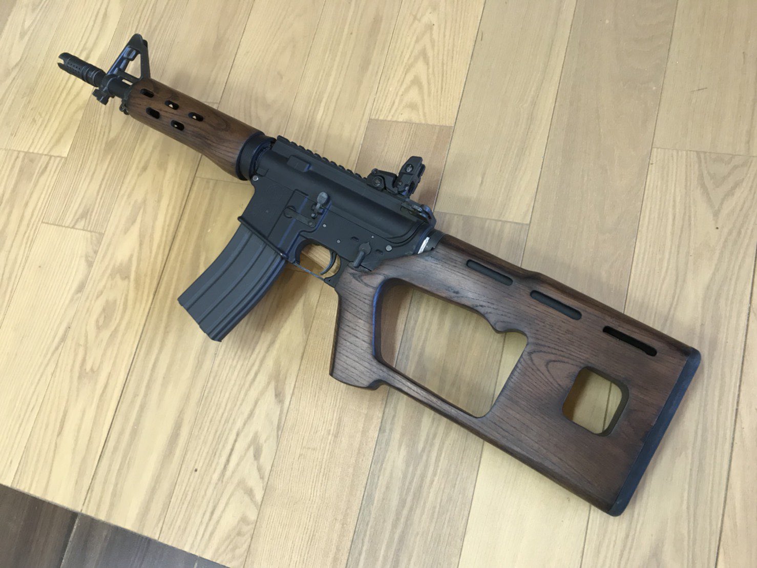 新しいスタイル M4GBB用 覆える ADAR2-15 ハンドガードストックセット タルコフEFT その他