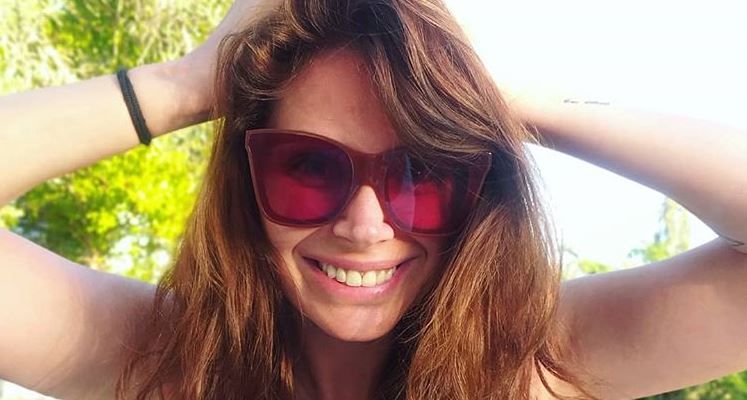 Begüm Birgören, 5 ay sonra hayaline Ayvalık’ta kavuştu!
Haber→ blog.canlitvizle.info/begum-birgoren…
#dizi #televizyon #magazin #sondakika #sinema