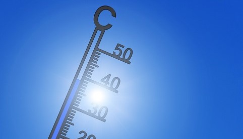 DGUrologie's tweet image. 🌏☀️💥❄️💨🌊🔥⚡️Mit Blick auf wiederkehrende #Hitzeperioden warnen die #Urologen vor einer langfristigen Zunahme urologischer Erkrankungen infolge des #Klimawandels. Lesen Sie dazu unsere #DGU20- #Pressemitteilung von heute: urologenportal.de/pressebereich/…