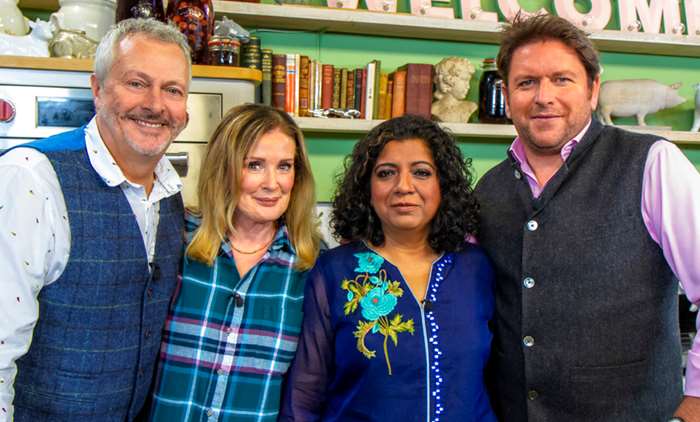 radiantpostprod's tweet photo. @sat_jamesmartin is joined by Coronation Street star 
@Beverleycallard chefs Nick Nairn &amp; Asma Khan Food writers James &amp; Paul Anderson aka @twochubbycubs
&amp; wine tips from @ozclarke @ITV Saturday at 9.25am 🥂🍴 https://t.co/41xrHvyKjN