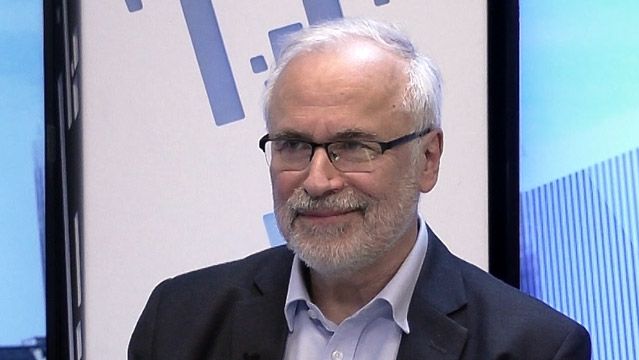 [La lettre <a href="/XerfiCanal/">Xerfi Canal</a> ☀️ | @IqsogRfg du 14/08/2020 📽️] <a href="/ChMidler/">Christophe Midler</a> (<a href="/CNRS/">CNRS 🌍</a>, <a href="/Polytechnique/">École polytechnique</a>). « Management de projets : innover à l’envers. ».
👉 xerficanal.com/iqsog/emission… 
Relire dans la RFG sur <a href="/Cairninfo/">Cairn.info</a> : cairn.info/revue-francais…