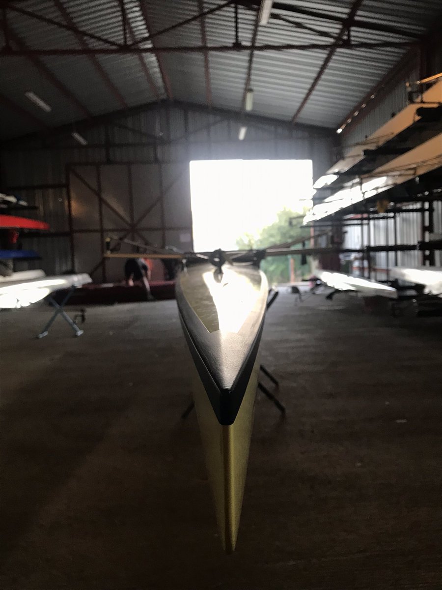 Şampiyon takımımızın kayıkhanesi.