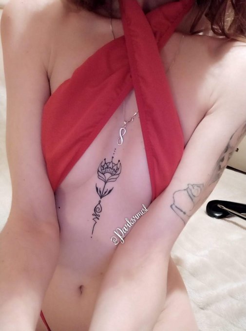 Buenos d&iacute;as💋❤️ya es viernes por fin😍que ganas tenia😈 a disfrutar 🔥 #buenosdias #viernes #ViernesDeGanarSeguidores<a href="/tag/tattoo"class="tags"><span>#tattoo</span></a><a href="/tag/buenosdias"class="tags"><span>#buenosdias</span></a><a href="/tag/viernes"class="tags"><span>#viernes</span></a><a href="/tag/viernesdeganars"class="tags"><span>#viernesdeganars</span></a>