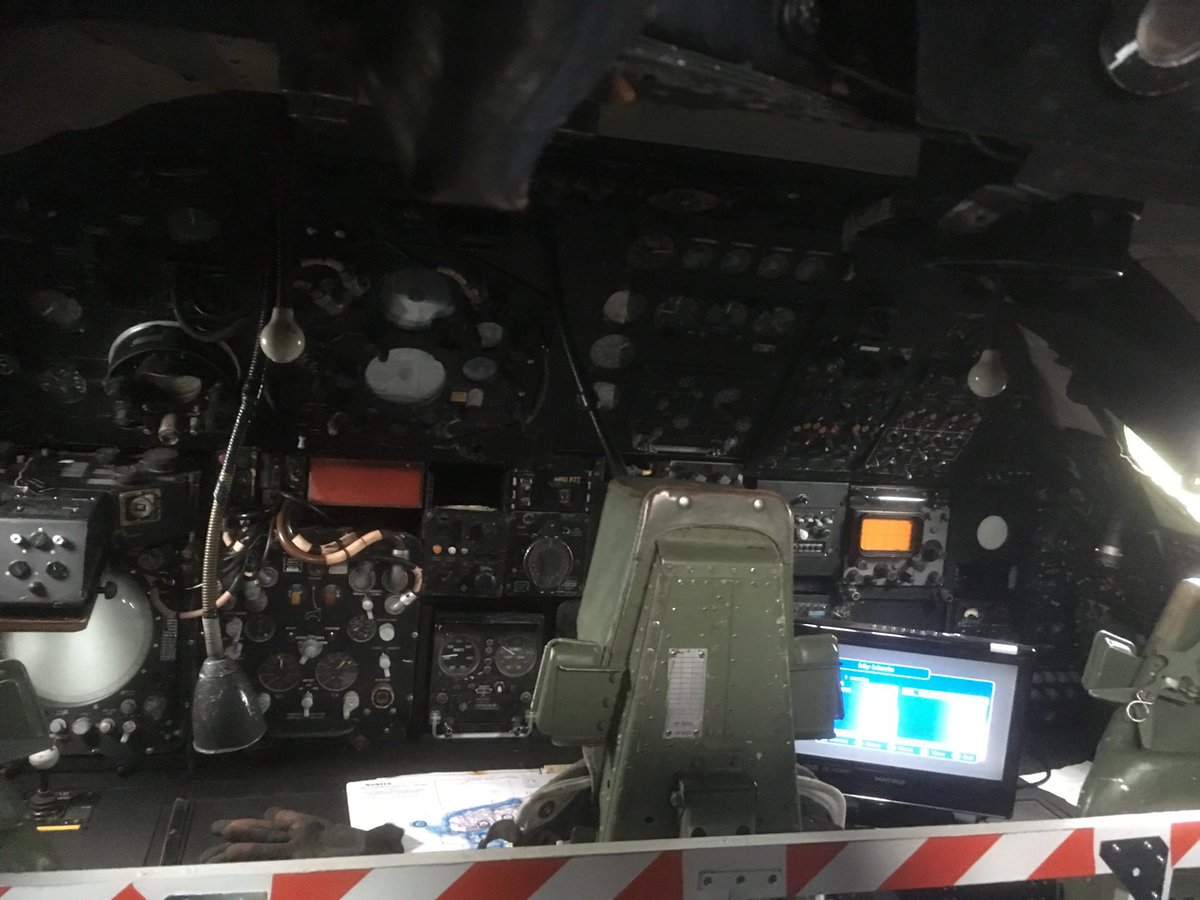 916speed's tweet image. #avgeekchallenge #twittervforce