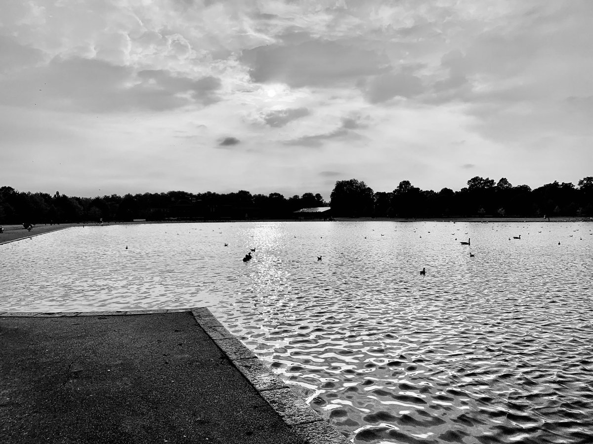 Can’t stop taking photos while strolling at the park yesterday... #NursesActive  #ImperialPeople  #ImperialActive &ndash; bei  The Round Pond