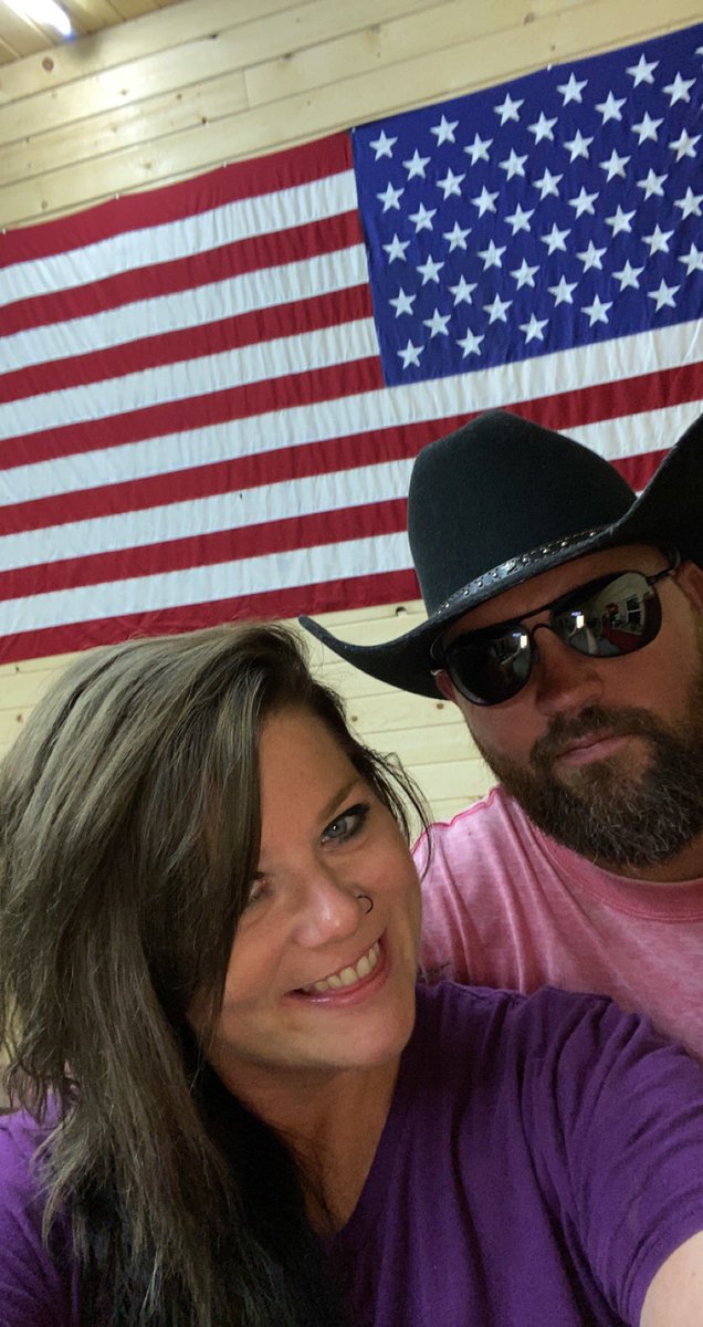 stephmingle1's tweet photo. @ericchurch  I tried to buy a bottle of your JD single barrel whiskey for my husband .. what happened to be a $70 bottle turned into a $240 bottle of whiskey.. just letting know ya know.. price gouging at it’s finest 😩😩😢 #ericchurch  #usa https://t.co/e1NgGBEcex