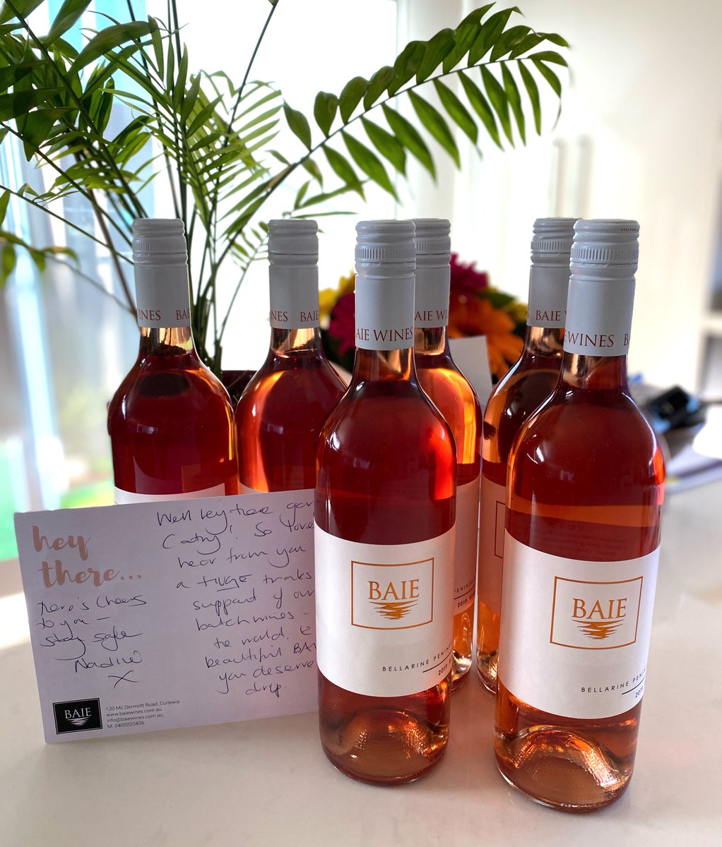 gingerbcontent's tweet photo. Look what arrived just in time for #gingerbrown's Friday Happy Hour... Thanks to Nadine &amp; Simon at @BAIE Wines for making the best rose on the Bellarine! Do yourself a favour &amp; buy a box. #cheers #happyhour #bellarinepeninsula #foodandwine #winetime #smallbusiness #freelancelife https://t.co/P38pCeSu8w