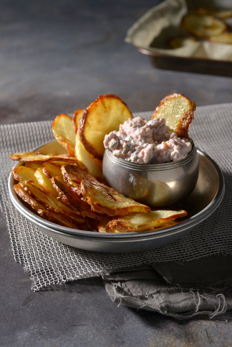 potatoes_za's tweet photo. βNever judge a potato by its skin. One day, it will be French fries.β (Ian Wilson)
Anyone else with βvaluable lessonsβ from the unexpected? Leave a comment below!
#ForFriesSake #ClassicGoodnessUnleahed #AlwaysFresh #AlwaysInSeason https://t.co/HAk4rZrm6z