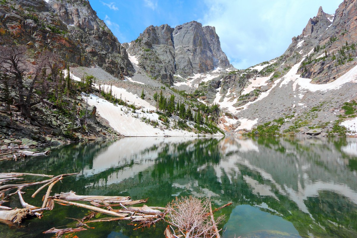 De Rocky Mountains, ook bekend als de Rockies, strekken zich uit van New Mexico naar het noorden van British Columbia en bieden talloze bezienswaardigheden. 🗻

Wij hebben de top 9 bezienswaardigheden van de Rockies voor je op een rijtje gezet: tiogatours.nl/rockies-usa