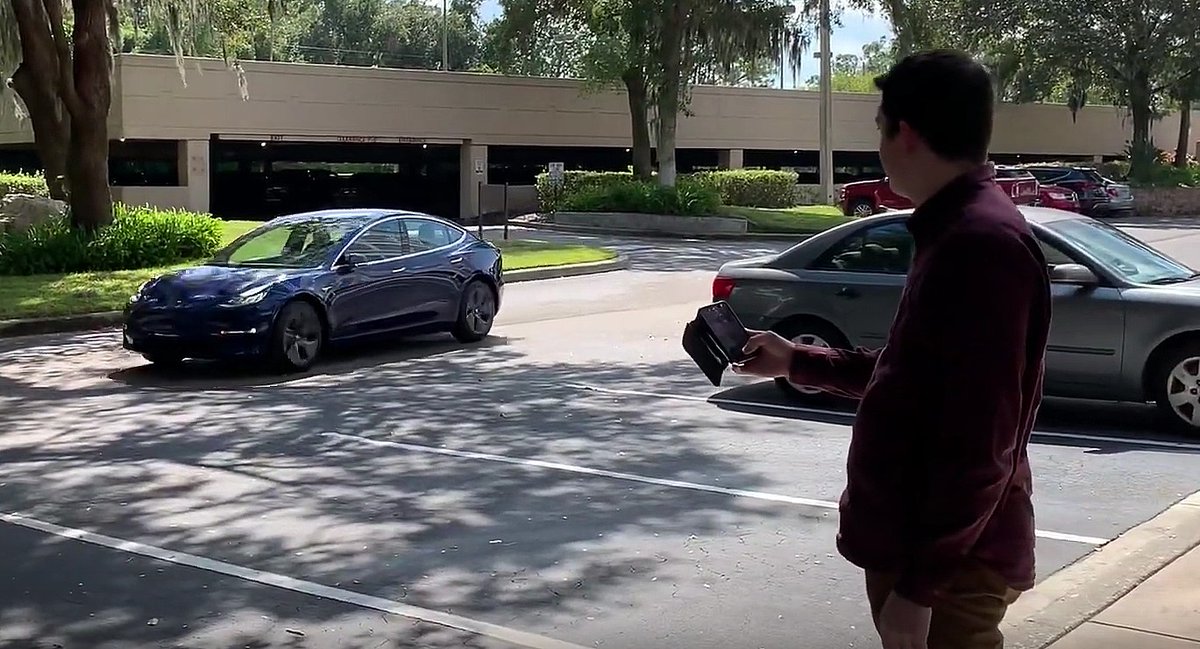 TESLARATI