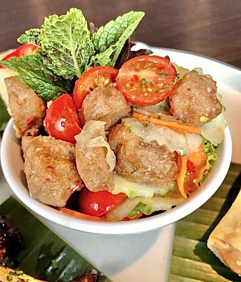 Ready.. set.. FRIDAY! 🥳
•
Our brand new vegan tasting menu launches today and we couldn’t be more excited for you to try it!
•
Please email info@mangotree.org.uk or phone 0207 823 1888 if you would like to book a table or find out more!