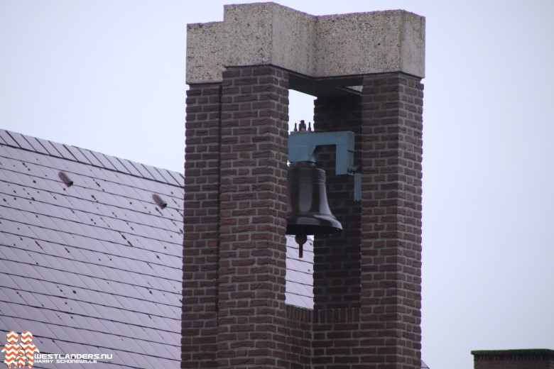 Hervormde kerk Poeldijk zwaar gedupeerd door inbraak..