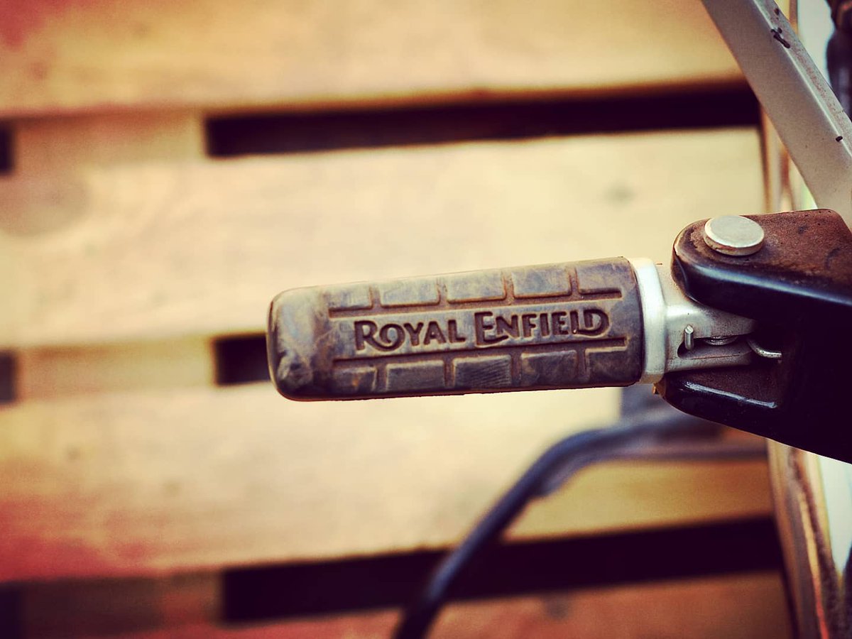 tusharjagtap123's tweet photo. If you never ride a bullet then you will never be ROYAL
@royalenfield #royalenfield #bullet #classic #royalenfieldindia #royalenfieldclassic #royalenfieldlovers #royalenfieldbullet #enfield #photography #goatrails #wowgoa #streetsofgoa #explore_goa_official #travel #goadairies https://t.co/pbNPucsgLJ