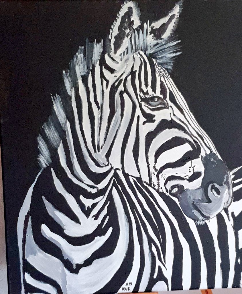 Bin wieder richtig kreativ unterwegs ... #lifeforafrica #zebra #selfmade #blackandwhite