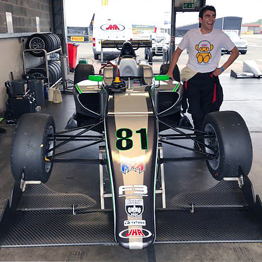RetroGP_Store's tweet photo. Hesketh Racing Back in F3 🏁 ? Well almost. Many thanks &amp; best of luck to Max Marzorati who makes his #britishF3 debut this weekend at #DoningtonParkUK. Great to see a young driver paying homage to legends of the past.
@MaxMarzorati #Max81 #JHRDevelopments
https://t.co/afDHMVYTF8 https://t.co/Go0GxRQXT2