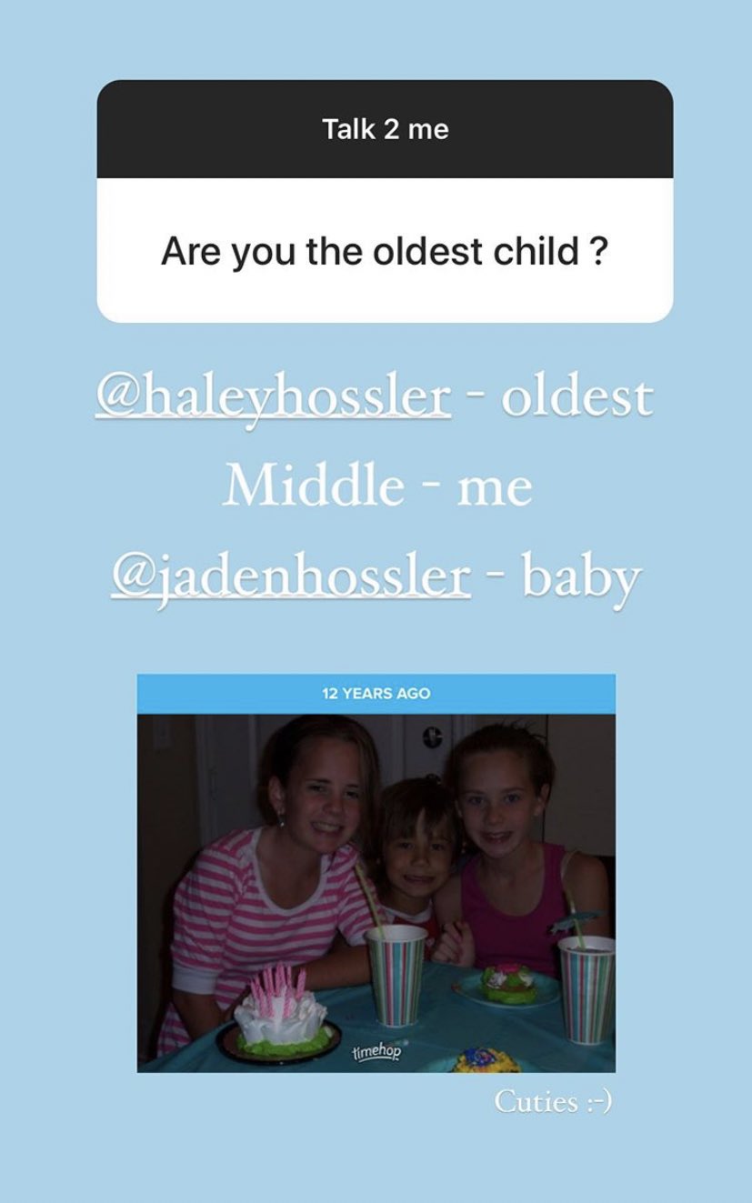 Jaden Hossler Brasil A Foto Sophie Hossler Sophiehossler Via Instagram Story Voce E A Irma Mais Velha Haley Mais Velha Irma Do Meio Sophie Jaden Bebe T Co 24yjaxhniv