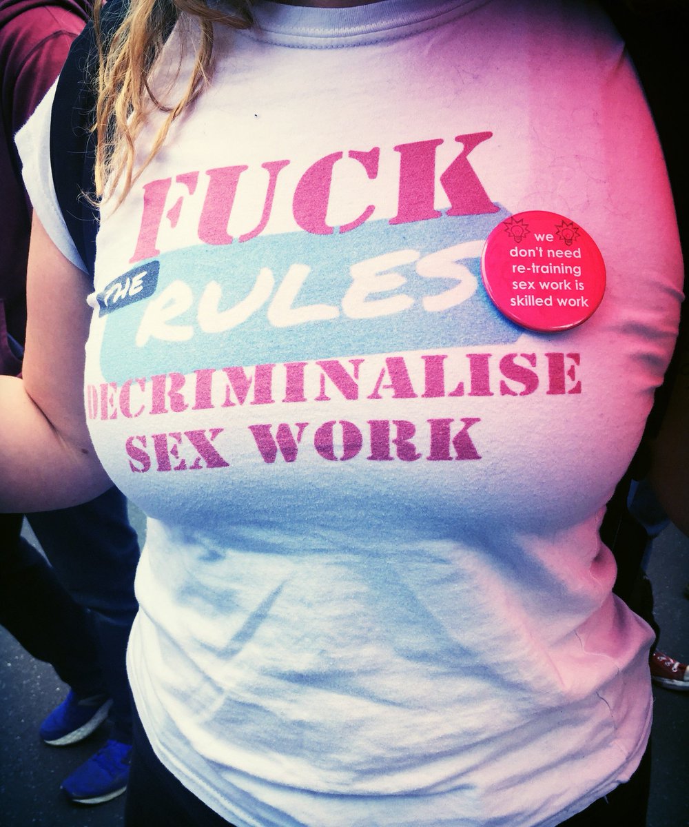 3cr_inyaface's tweet photo. Podcast @3CR: interviews with #novelist @peterpolites; Peaches & Dylan @VixenCollective #sexworkers & #COVID19Vic restrictions & #Decrim Review; @JoshuaPocius #PostAIDS #Cinema #Porn #BioPolitics https://t.co/MYA7hZPnWm #queerpodcast #inyaface3cr #3CR #queer https://t.co/N3iBBlnjq2