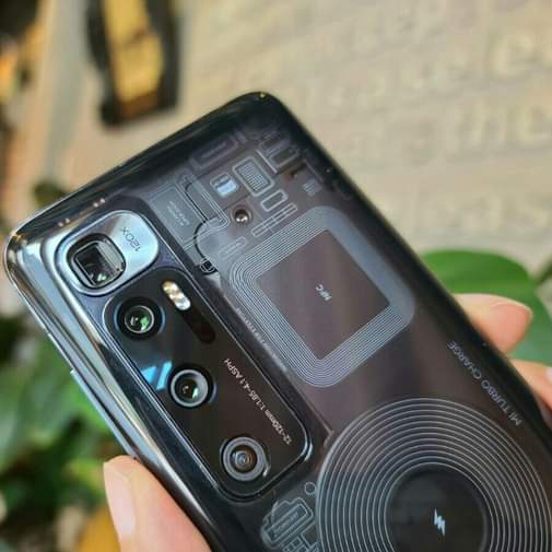 technowaqar_12's tweet image. Mi 10 Extreme Commemorative Transparent Edition.

#Mi10ExtremeEdition #Mi10ExtremeCommemorativeEdition #Xiaomi 
#Mi10Ultra