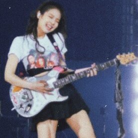 Jennie Kim as your rockstar girlfriend, a thread: