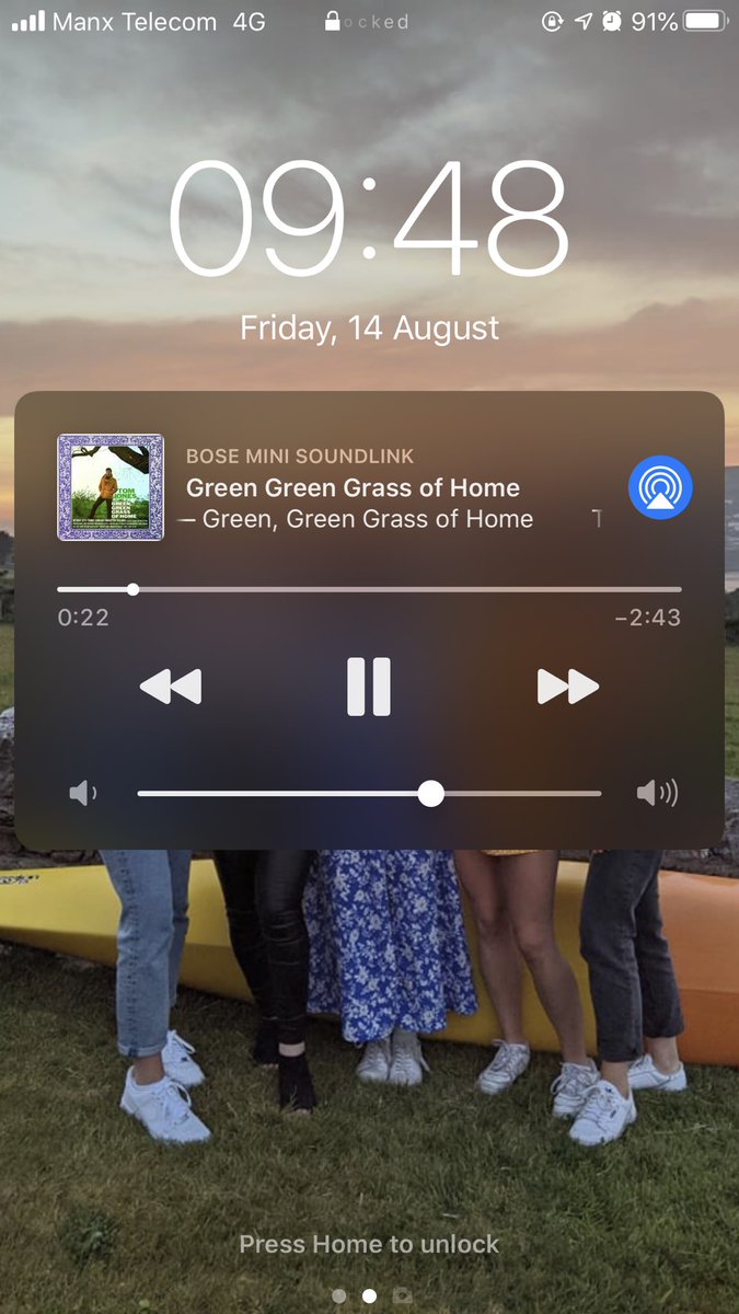 ClagueElla's tweet photo. Lost my grandad 2 years ago today! Shuffled my playlist to drive to work and his song came on 😭😭 he’s definitely with me today 💖 https://t.co/5RpmoLS3jb