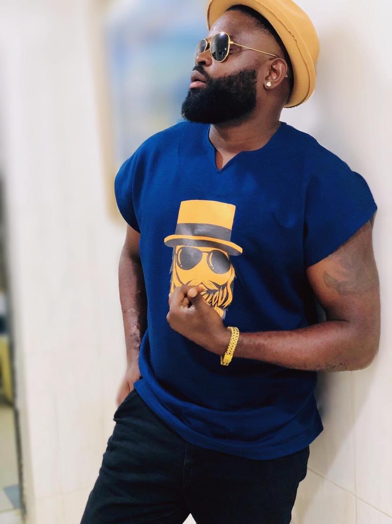 Pay Attention To Details.Dashiki shirt available on preorder! Colors: Navy blue, Black, wine, Grey N7000           To orderDm or call/WhatsApp 07055308829T&C applies  #cobng  #shirts  #dashiki  #tgif  #style  #BeardGang  #bearded