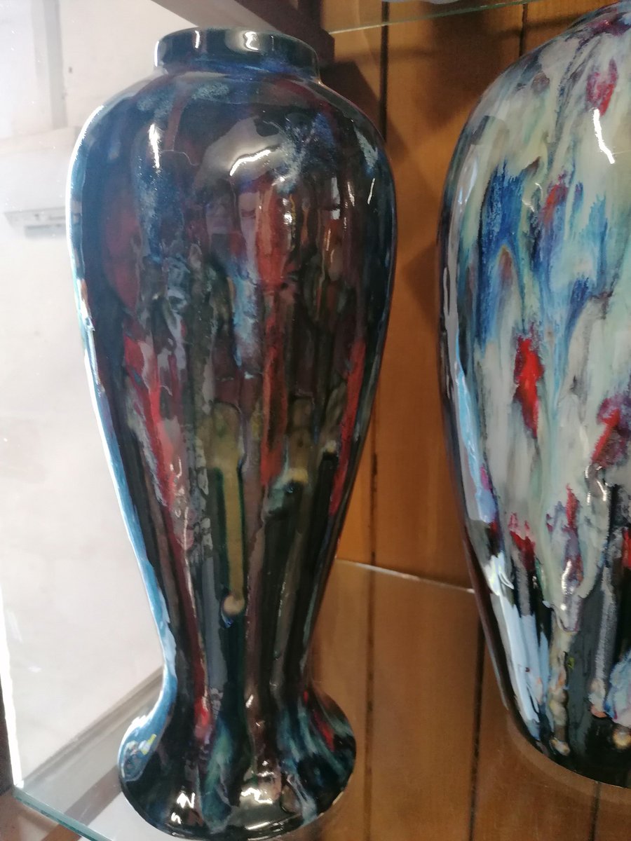 anitabharris's tweet photo. We experiment with glazes continuously inbetween making and painting orders. We particularly love stoneware glazes here are some of our latest trials. #handpainted #handcrafted #handmadegift #collectors #collectorsclub #bespoke #commissions #glazeeffects
https://t.co/oUFNAxt4WL https://t.co/WcQWtqxhjg