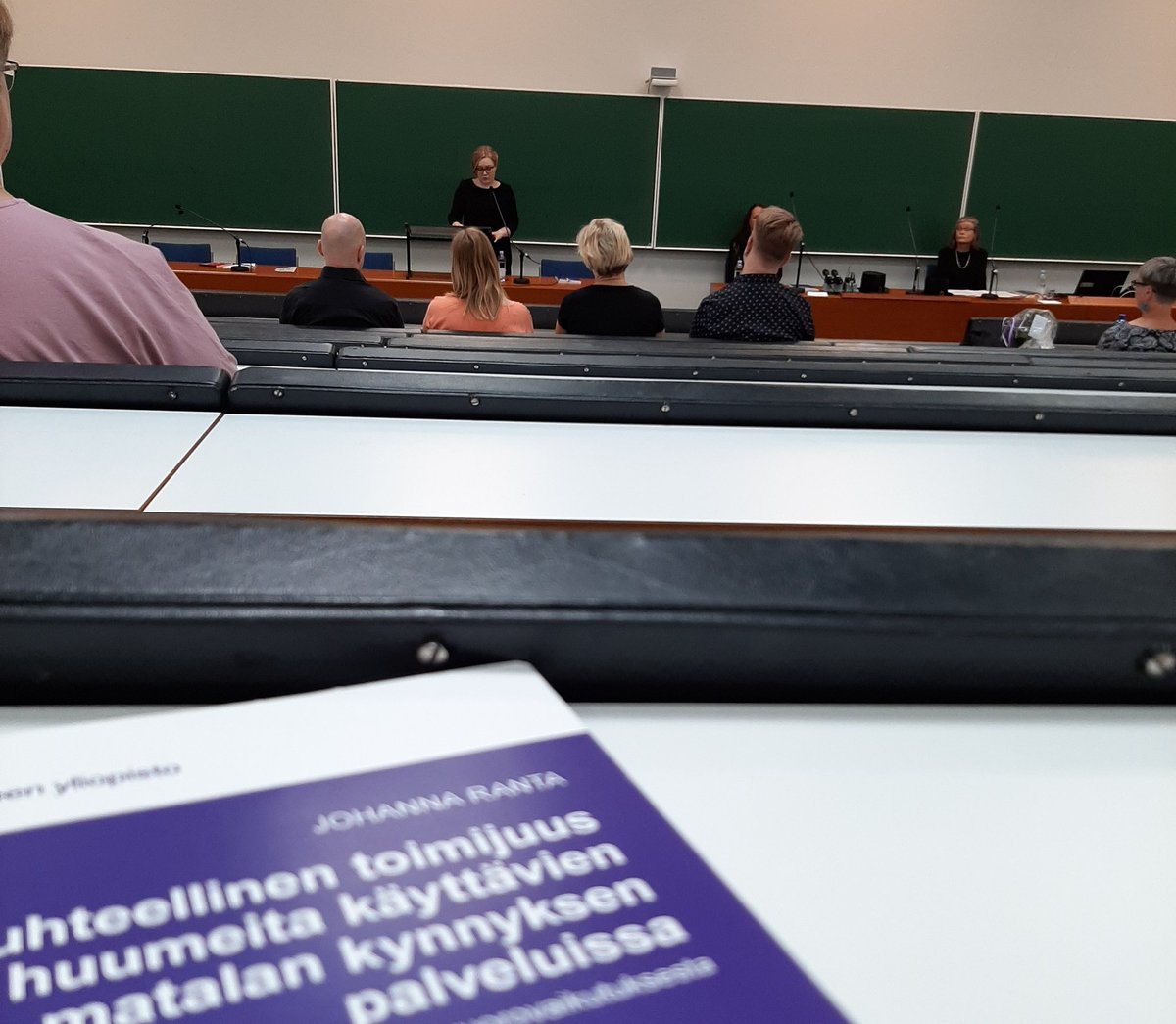 TreAdd_Group's tweet photo. @johanna_ranta väitöstilaisuudessa keskustellaan huumeita käyttävien toimivuudesta matalan kynnyksen palveluissa @MARGI_group @TreAdd_Group @TampereUniSOC https://t.co/ydmQ7PpxQ7