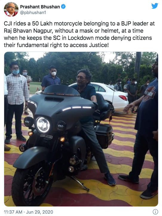 naukarshah's tweet photo. CJI Bobde rides a 50 lakh motorcycle belonging to a BJP leader at Rajbhavan Nagpur, without a mask or a helmet, at a time when he keeps the SC in lockdown mode denying citizens their fundamental right to access Justice.

In solidarity with @pbhushan1 and in defence of FoE. https://t.co/HxJPxdPlqY