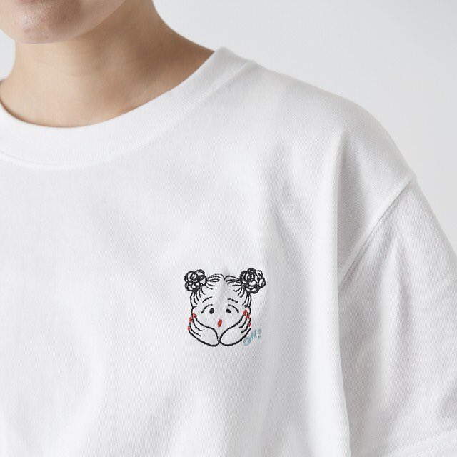 21時よりこちらの刺繍ワンポイントTシャツが販売開始となります❕❕https://t.co/0xGW7aHNlsよろしくお願いします〜? 