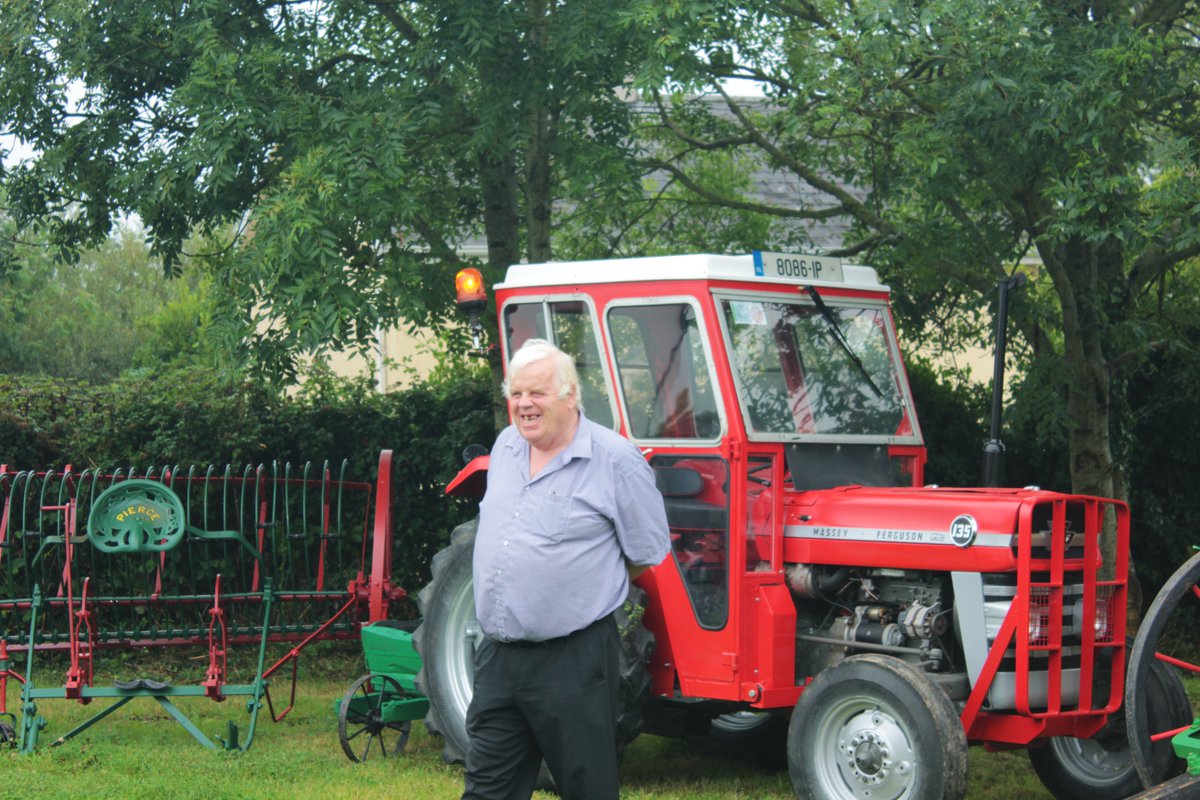 NewcastleTipp's tweet photo. BN&B CE Scheme - Liam Kelly received a presentation today Friday 14th August for his retirement from the scheme. A tireless worker for and on behalf of all in the local communities. #bnbcescheme #newcastletipperary #ballymacarbry #ballybacon #tipperary https://t.co/jr7koVEeWX