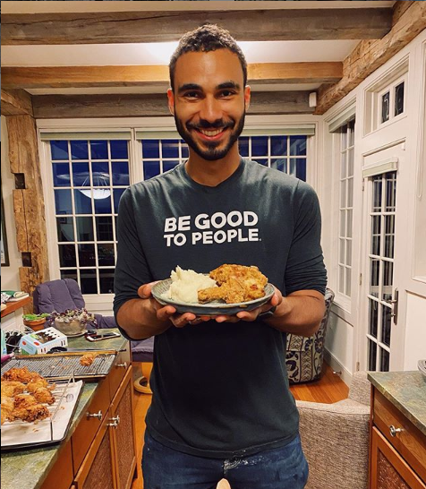 begoodtopeople's tweet photo. You know this was a Good meal. 😍
Werk @austinscott93 😋
#goodfood #goodpeople #friedchicken #ascottham #dinner #food #hamilton #girlfromthenorthcountry #vermont #broadway #life #hamiltonmemes #alexanderhamilton #hamiltonmusical #girlfromthenorthcountry https://t.co/JfP9peEEoC