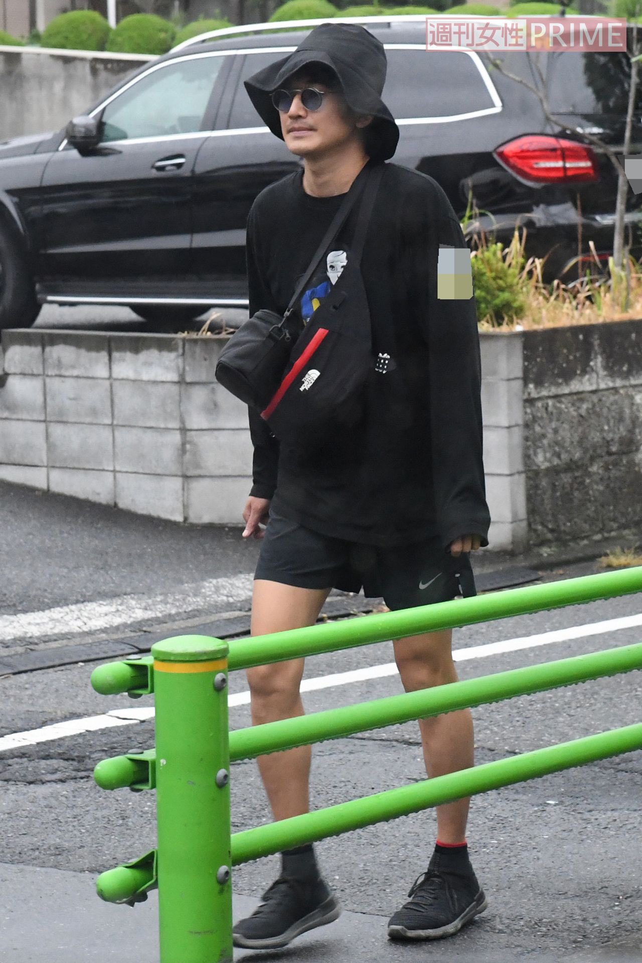 子供の運動会後に嫁と子供を置いて帰る瑛太と 娘を抱っこして荷物も持ち帰るイノッチの差 話題の画像プラス