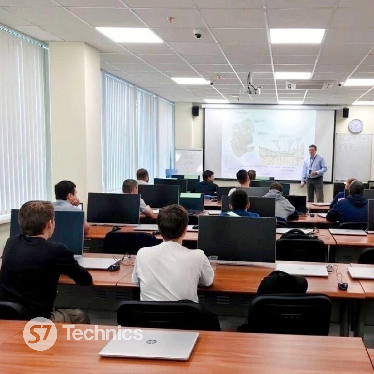 s7technics's tweet photo. Авиационный Учебный Центр S7 Technics объявляет о наборе внештатных инструкторов.
Отправка резюме: mto.s7eng@s7.ru или напрямую обращаться в учебный центр по адресу: г. Домодедово, мкр. Авиационный, ул. Ильюшина 2A, офис №220.
Подробнее: https://t.co/ENvfa2a2vk
#s7technics https://t.co/LQrpQHd1VL